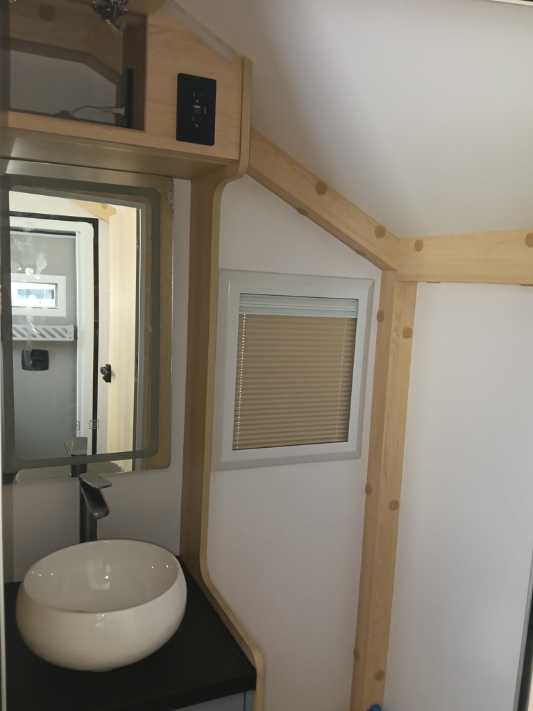 RREV Outland Edition