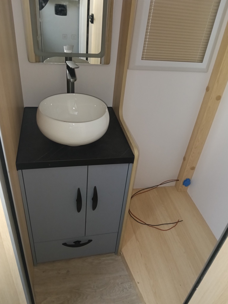 RREV Outland Edition