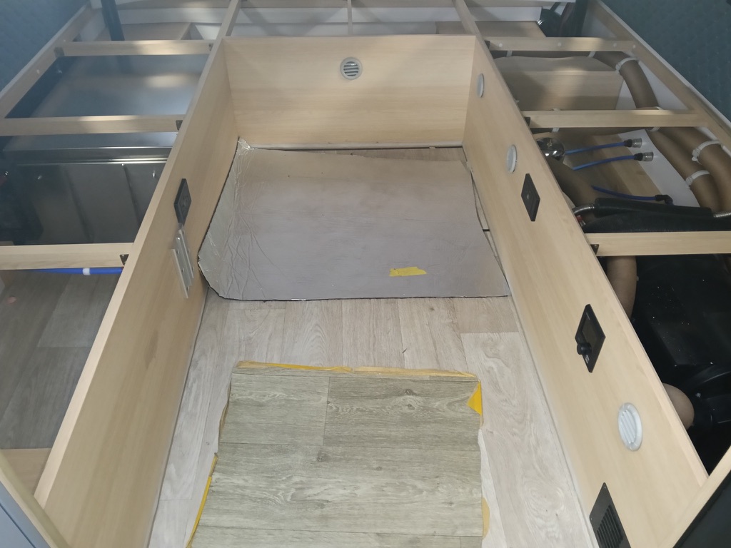 RREV Outland Edition